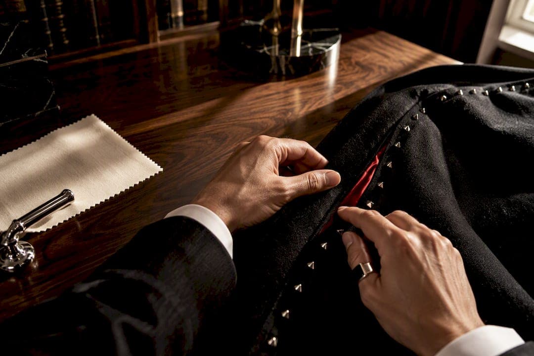Collectors: 4 Practical Moves to Live Slow Luxury Like an Atelier